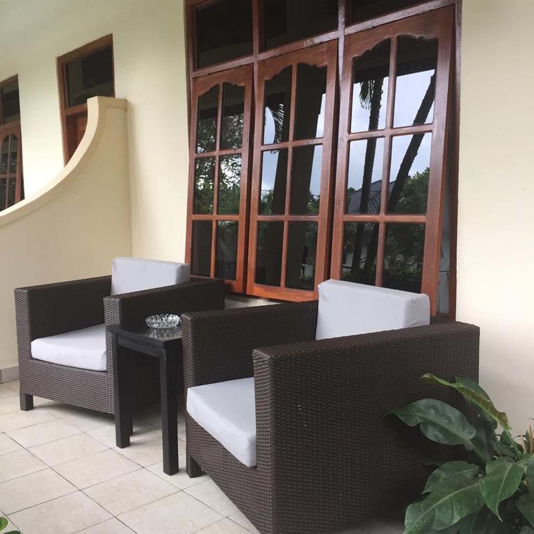 Villa Jaya Lovina  Bilik gambar