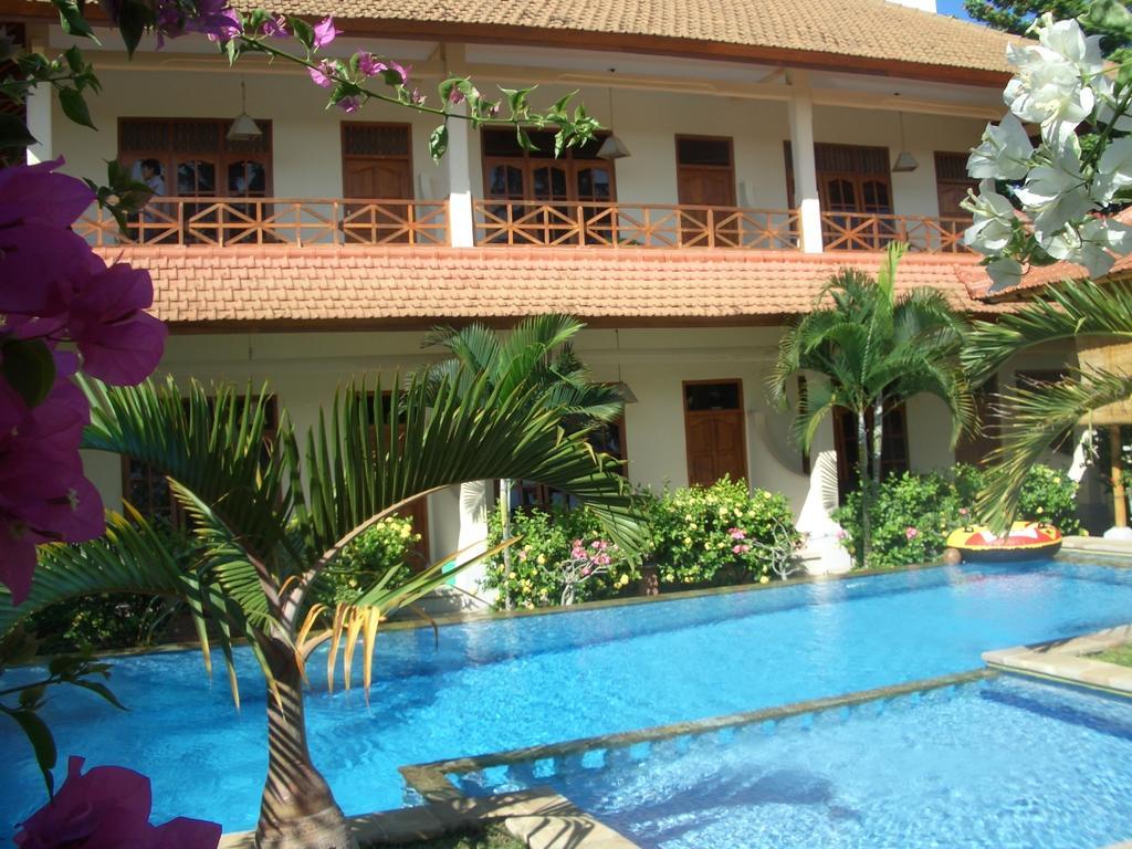 Villa Jaya Lovina  Luaran gambar